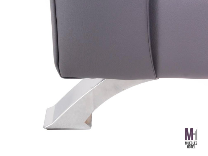 Love Seat tapizado en Tactopiel